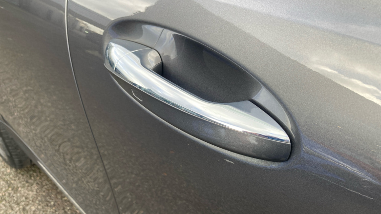 Mercedes-Benz GLB 200 AMG Line Premium 5dr 7G-Tronic Petrol Estate